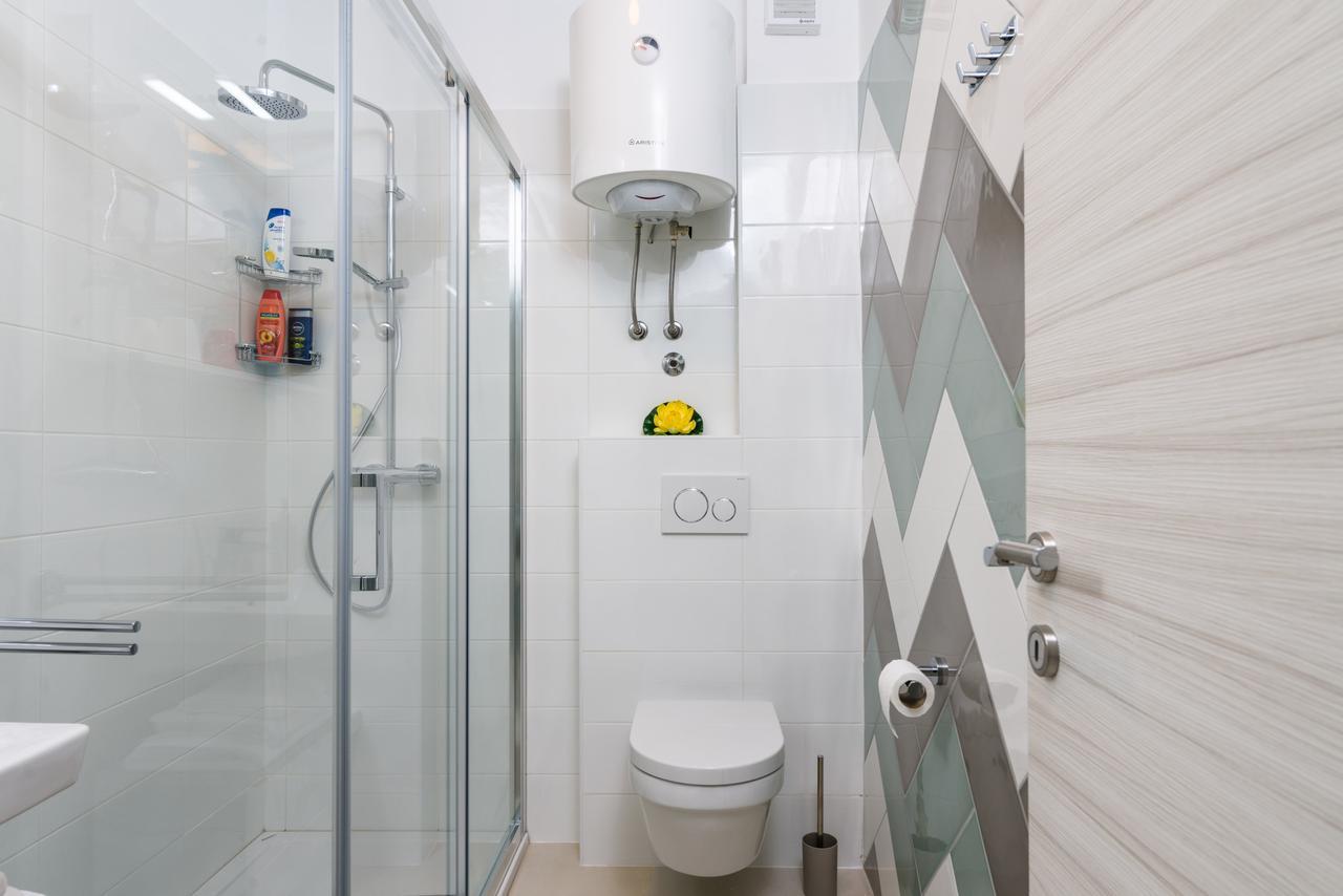 Apartmani Marko I Ana Marina Buitenkant foto