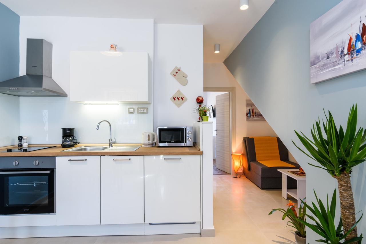 Apartmani Marko I Ana Marina Buitenkant foto